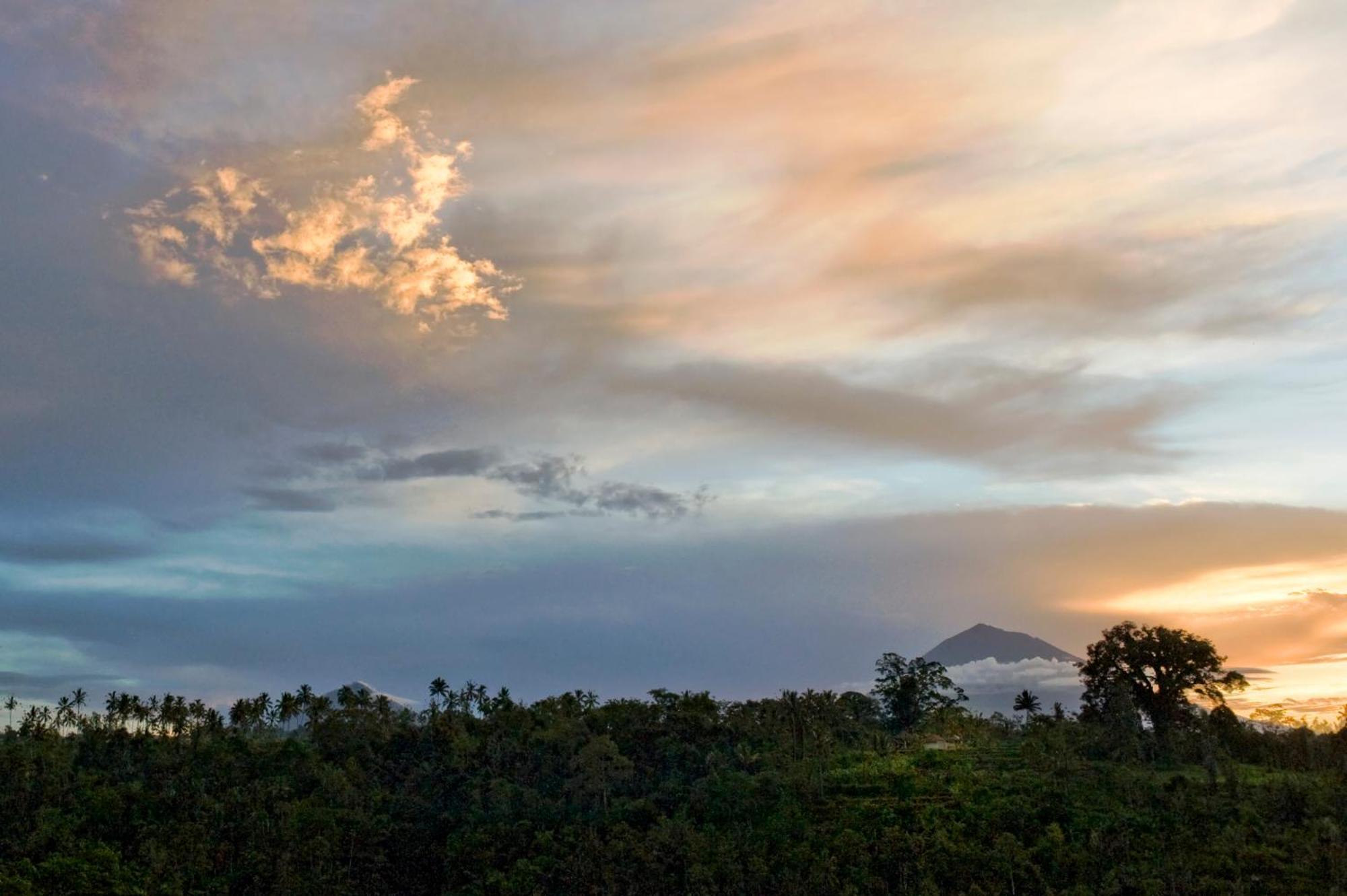 Awan Putih Resort Паянган Экстерьер фото