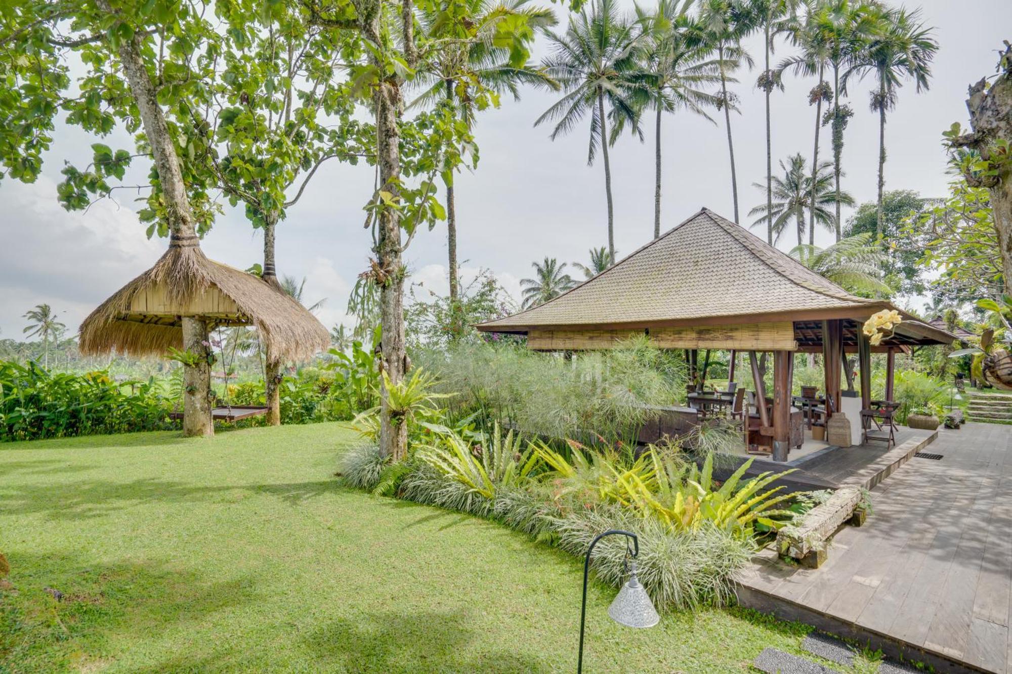 Awan Putih Resort Паянган Экстерьер фото